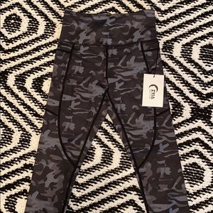 Zyia camo workout leggings